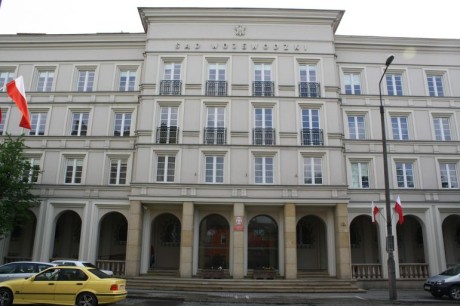 Alarm bombowy w Sądzie Okręgowym w Kielcach