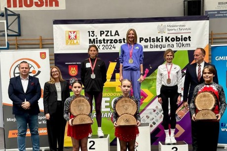 Kielczanka Sabina Jarząbek Mistrzynią Polski na 10 km! Rekord życiowy, o włos – Polski