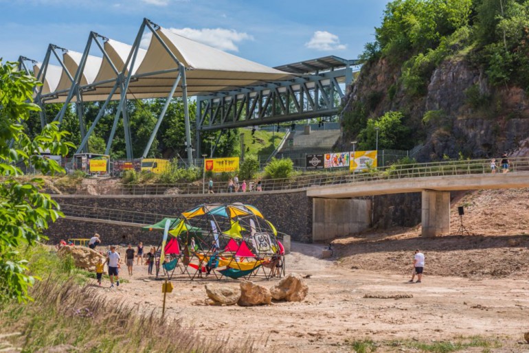 [VIDEO+FOTO] Upał jak licho, ale ludzi na Kadzielnia Sport Festiwal nie brakuje