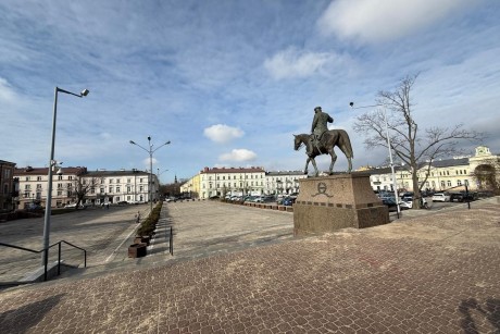 Co dalej z placem Wolności? Wypowiedz się!