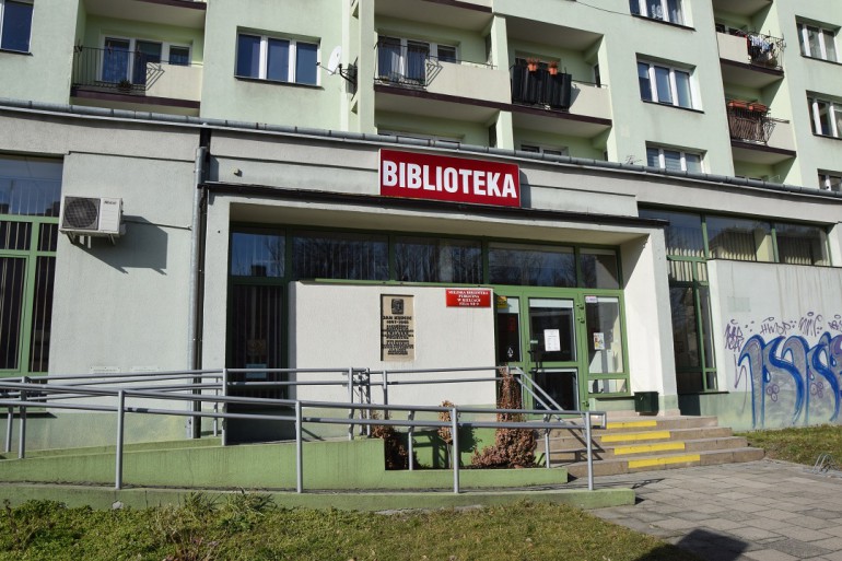 Biblioteka przy ul. Okrzei zmieni swój profil. Wypożyczymy tam książki w językach obcych