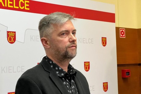 Wojciech Chłopek zapewnia: Łukasz Jabłoński może spać spokojnie. Ale telefonu do niego nie wykonał   