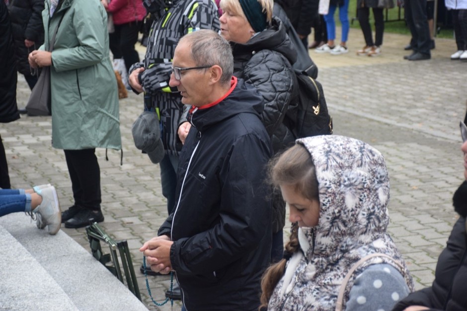 Róże różańcowe spotkają się na rekolekcjach. Trwają zapisy