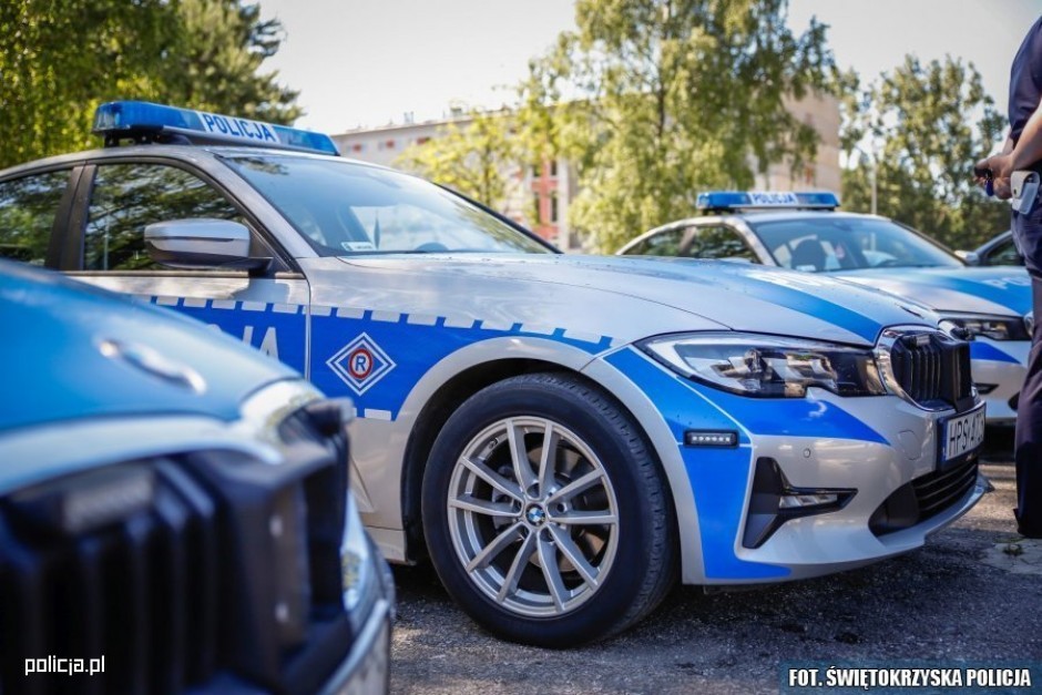 Dwa auta zderzyły się na Alei Solidarności w Kielcach