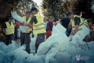 Świętokrzyscy terytorialsi walczą z powodzią