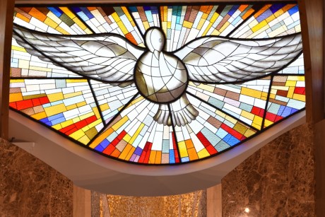 Wigilia Zesłanie Ducha Świętego. W których parafiach odbędzie się modlitewne czuwanie? [LISTA]