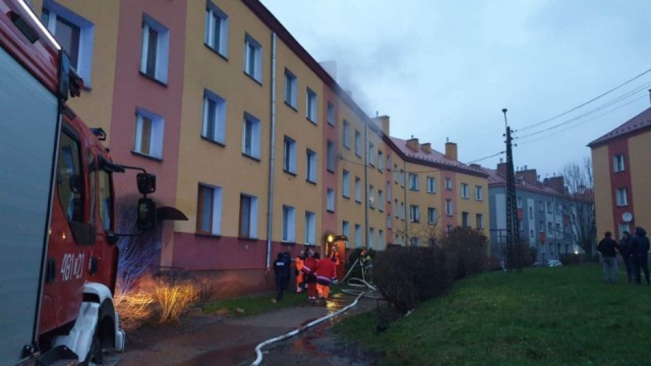 Pożar w Skarżysku - Kamiennej. Nie żyje jedna osoba