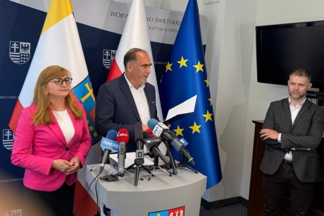 Wzajemne oskarżenia o kłamstwa i manipulacje… awantury o Teatr ciąg dalszy