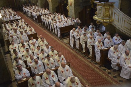 [LISTA] Zmiany wikariuszy w diecezji kieleckiej. Zobacz gdzie trafi blisko 40 księży