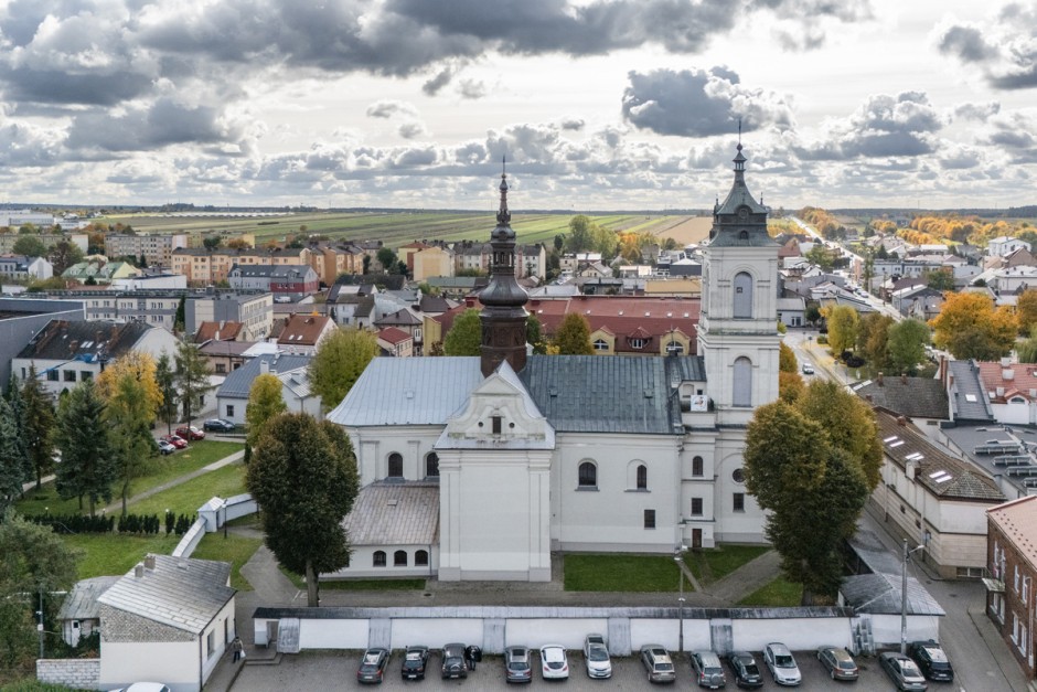 [FOTO] Poznaj wyjątkowe świątynie jubileuszowe: Sanktuarium Matki Bożej Włoszczowskiej Opiekunki Rodzin we Włoszczowie