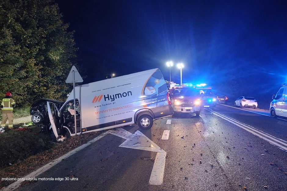 [AKTUALIZACJA] Tragedia w gminie Chmielnik. Nie żyją dwie osoby