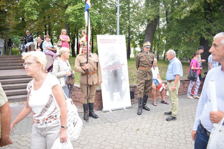 Tłumy Kielczan na Pikniku Rodzinnym z okazji 100-lecia odzyskania przez Polskę niepodległości