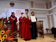 Inauguracja roku na UJK. Doktor honoris causa dla prof. Marii Siemionow
