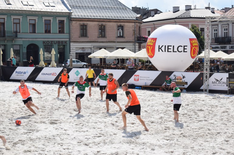 [GALERIA] Ogólnopolski Festiwal Sportów Plażowych został oficjalnie rozpoczęty