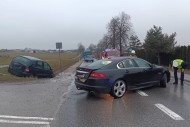 Wypadek w Obicach. Jedna osoba w szpitalu