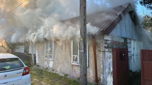 Poranny pożar domu przy Domaszowskiej