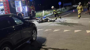 Wieczorny wypadek w Krajnie, motocyklista w szpitalu