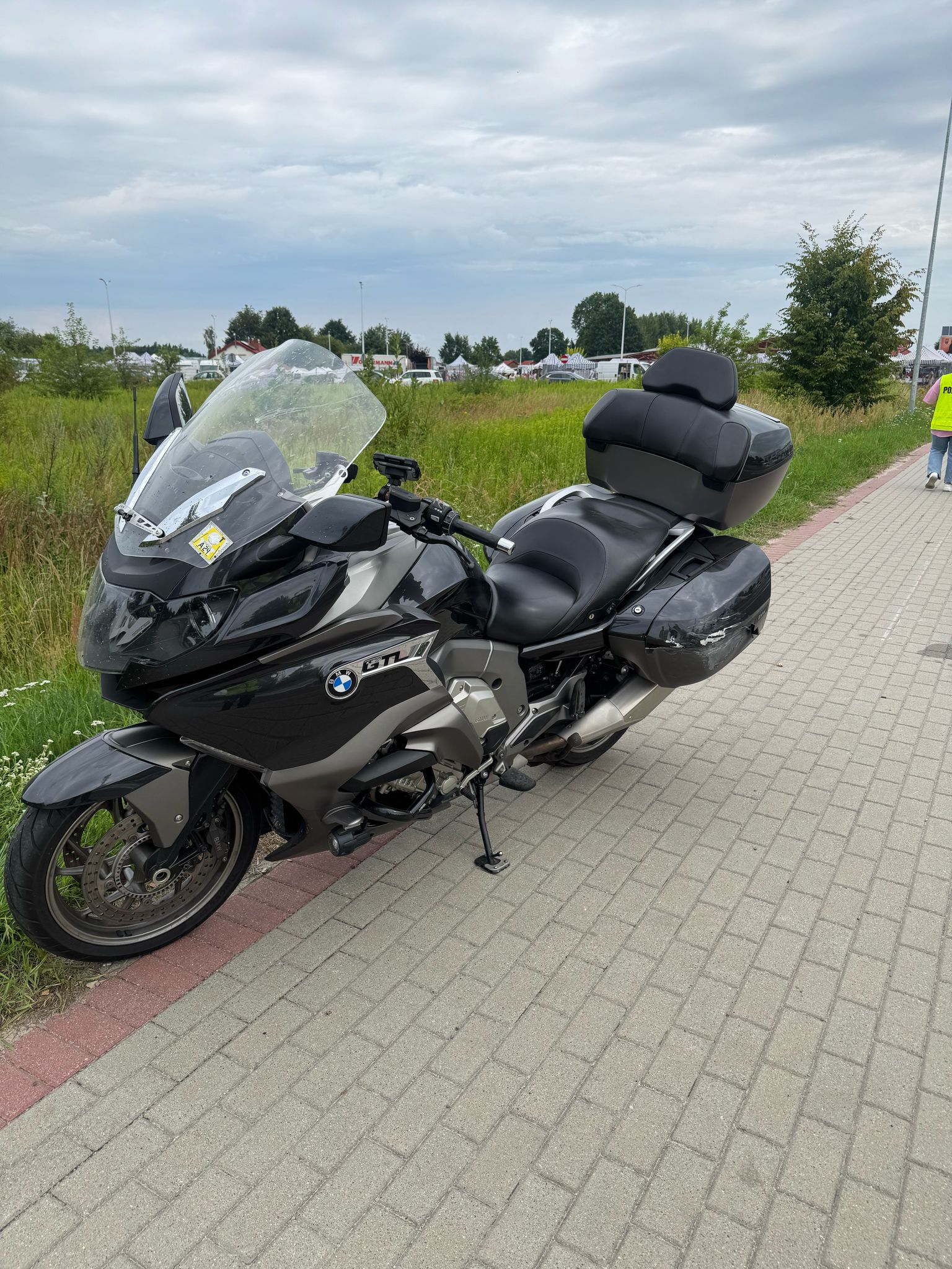 c35aeae0-64f6-45ad-9b54-2f1f713e8207.jpg