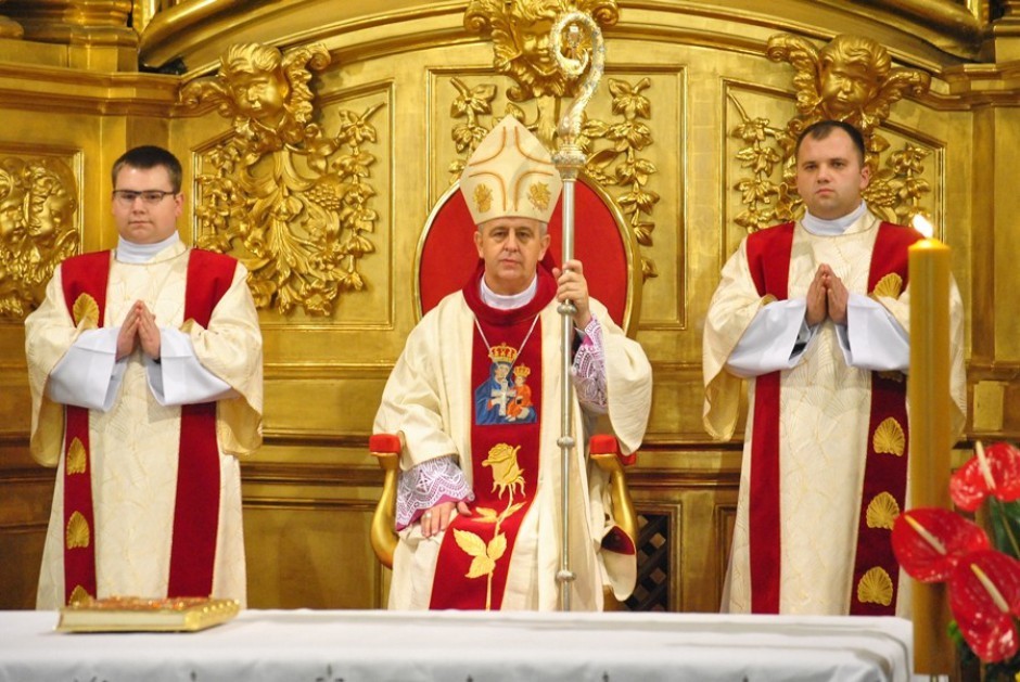 Rocznica święceń biskupa Jana Piotrowskiego
