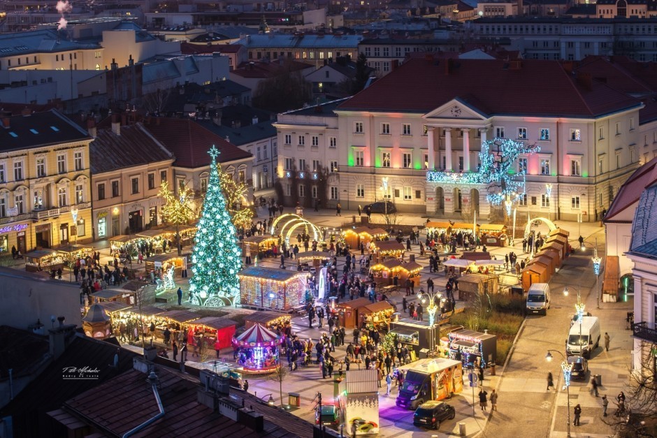 Konkursy taneczne, pamiątkowe zdjęcia i… flash mob. Biblioteka miejska zaprasza na Rynek