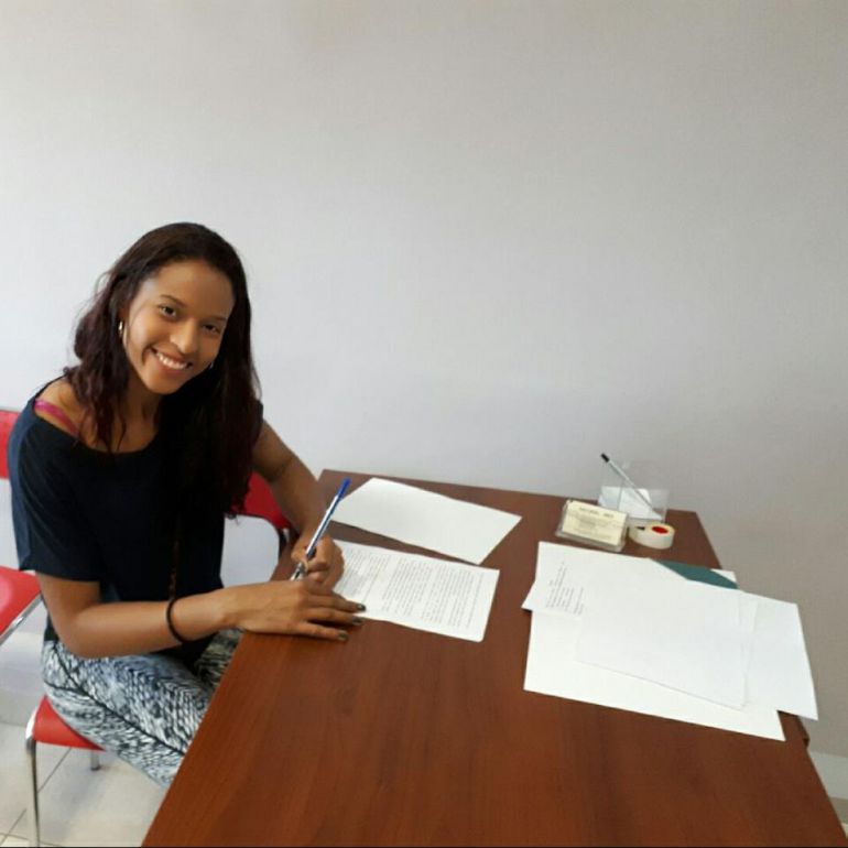 Priscila Dos Santos z dwuletnim kontraktem