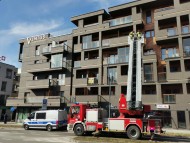 Gołąb utknął na balkonie. W akcji strażacy