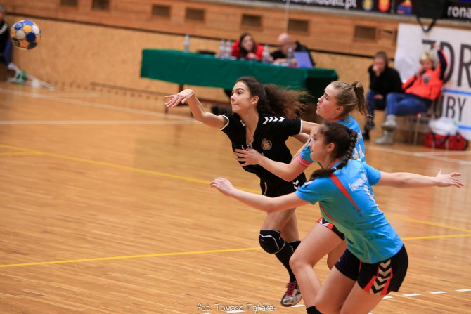 Juniorki Korony Handball awansowały do Final Four mistrzostw Polski