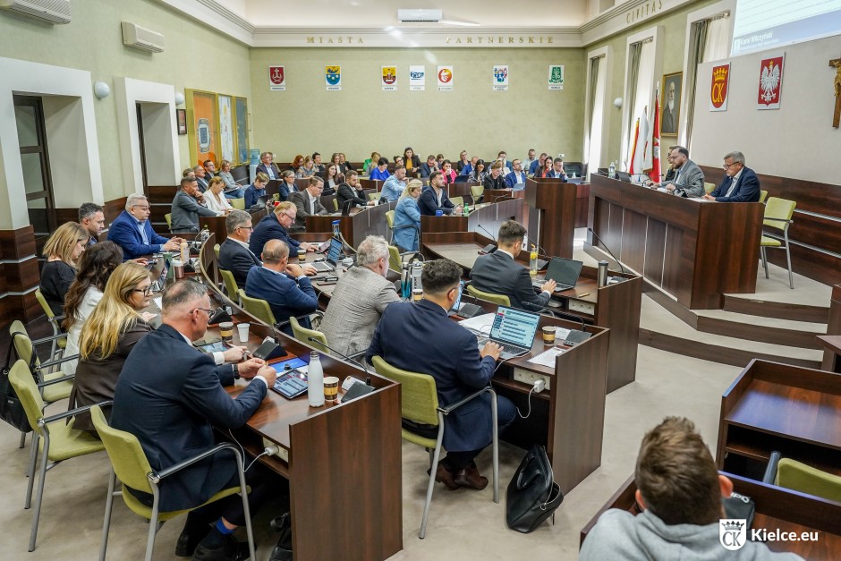 Byli piłkarze wyremontują boisko na Czarnowie. Radni dali zgodę