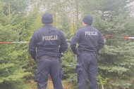 Tragiczne odkrycie na nieużytkach rolnych. Znaleziono ciało poszukiwanego mężczyzny