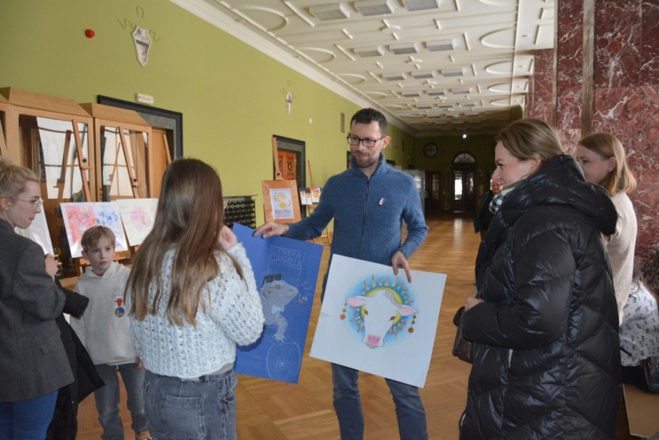 Rysują z pasją w WDK w Kielcach