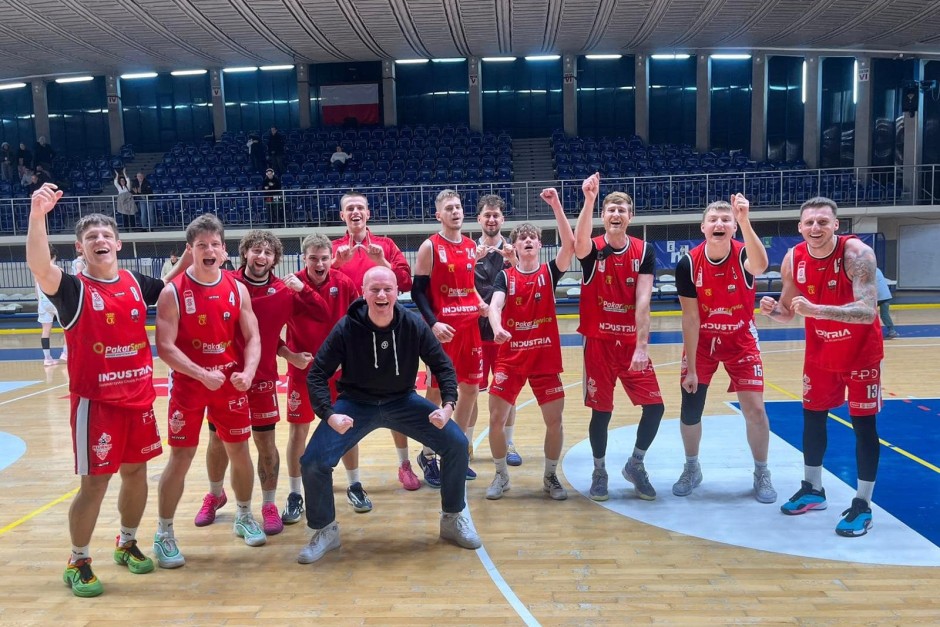 Najpierw powrót w meczu, następnie z kompletem punktów do Kielc