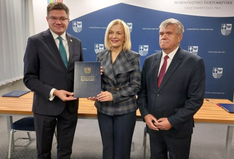 Województwo świętokrzyskie rozpoczęło współpracę z rumuńskim okręgiem