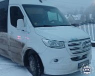 Nietrzeźwy kierowca kursowego przewoził pasażerów