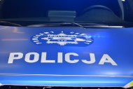 W gminie Piekoszów policjanci znaleźli mężczyznę z raną kłutą