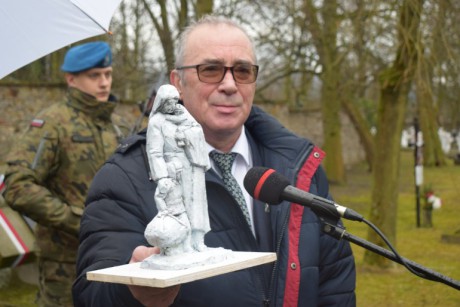 Województwo pomoże w budowie pomnika Matki Polki Sybiraczki
