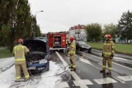 Osobowe auto spłonęło w Kielcach