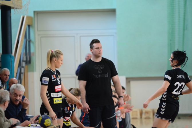 Trener Korony Handball będzie pracował z reprezentacją juniorek