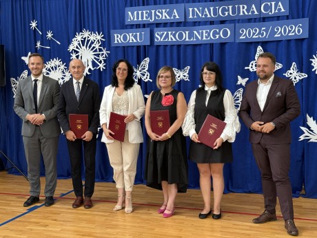 „Będę pijana, będę pijana” na rozpoczęciu roku szkolnego w SP nr 10 w Starachowicach