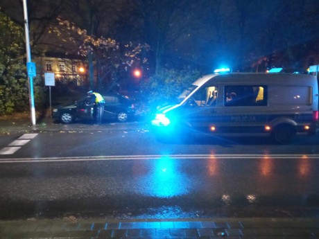 Dwie piesze potrącone w centrum Kielc
