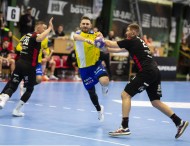 Industria pewnie wygrywa w Piotrkowie!