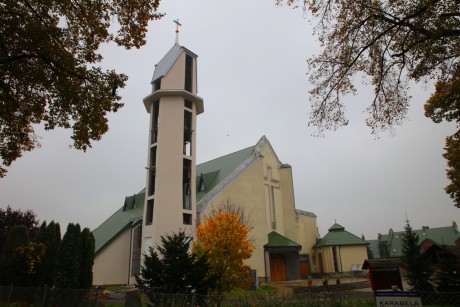 Dzwonnica przy parafii św. Brata Alberta w Busku-Zdroju. Już niedługo zabrzmią dzwony