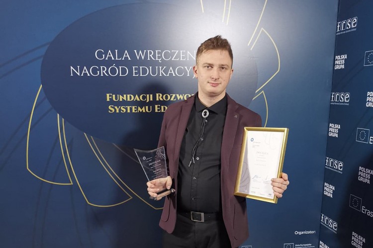 Redaktor Piotr Wójcik nagrodzony!