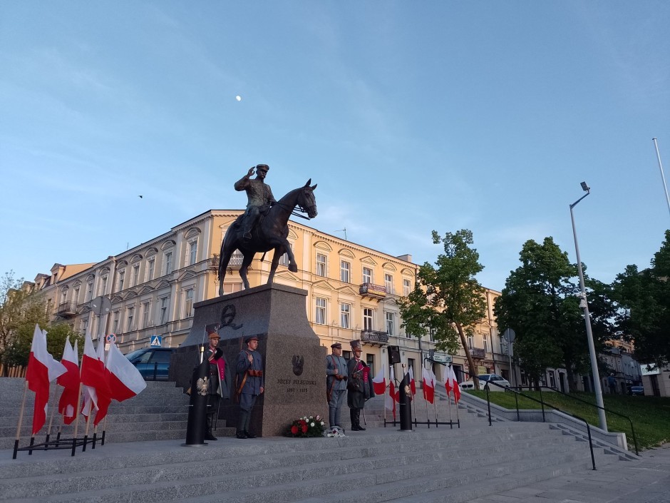 Ojcowie naszej niepodległości w Kielcach. Piłsudski, Witos, Dmowski i inni