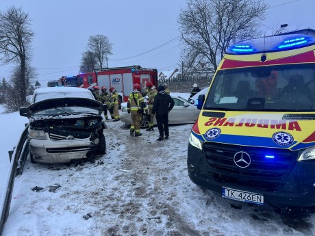 Wypadek w Górnie. Dwie osoby ranne