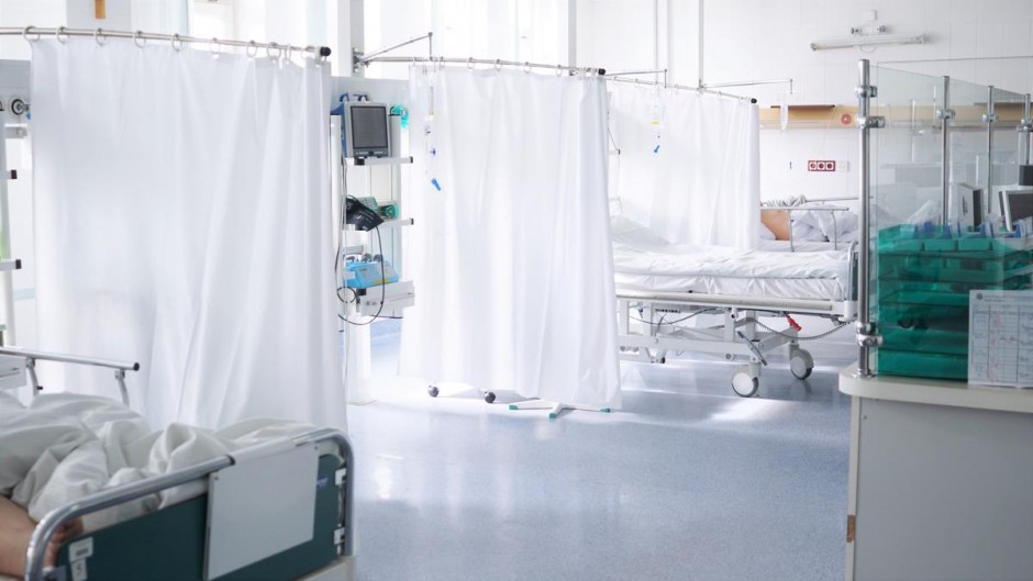 Liczba zakażeń rośnie. Jak wygląda sytuacja w świętokrzyskich szpitalach?