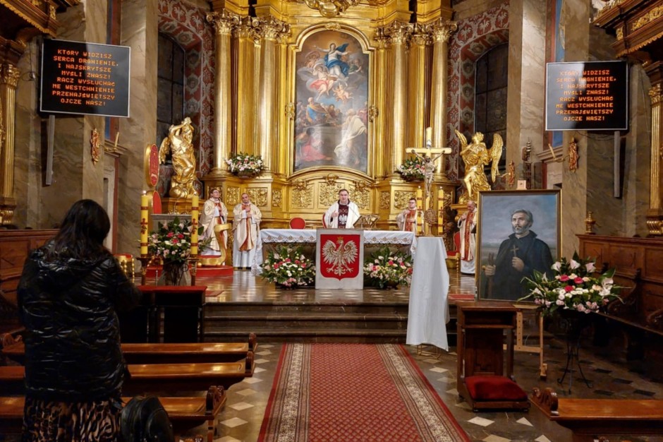 Msza Święta za ojczyznę. Wierni pamiętali o biskupie Czesławie Kaczmarku