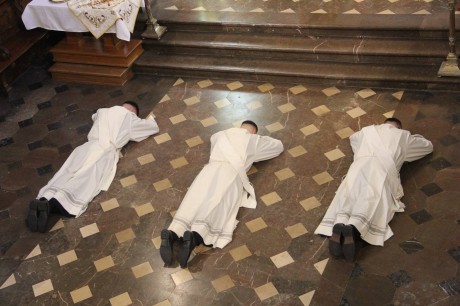 To czas, aby usłyszeć głos Boga