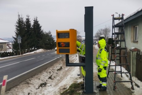 Fotoradary w regionie. Rekordzista w Mniowie, a potem… Krakowska