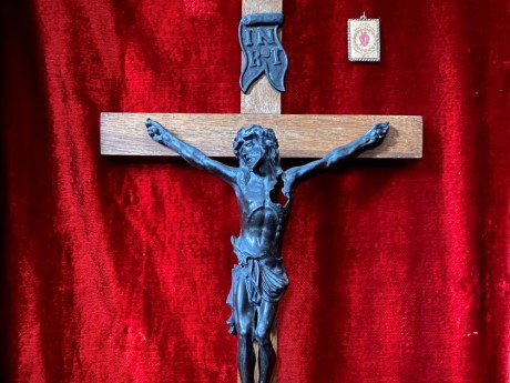 Przestrzelony krzyż z Nagłowic