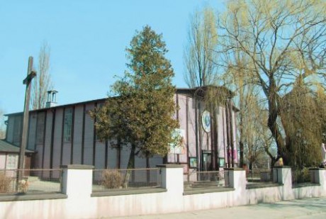 Adoracja bez Granic w kościele pod wezwaniem Niepokalanego Serca NMP w Kielcach